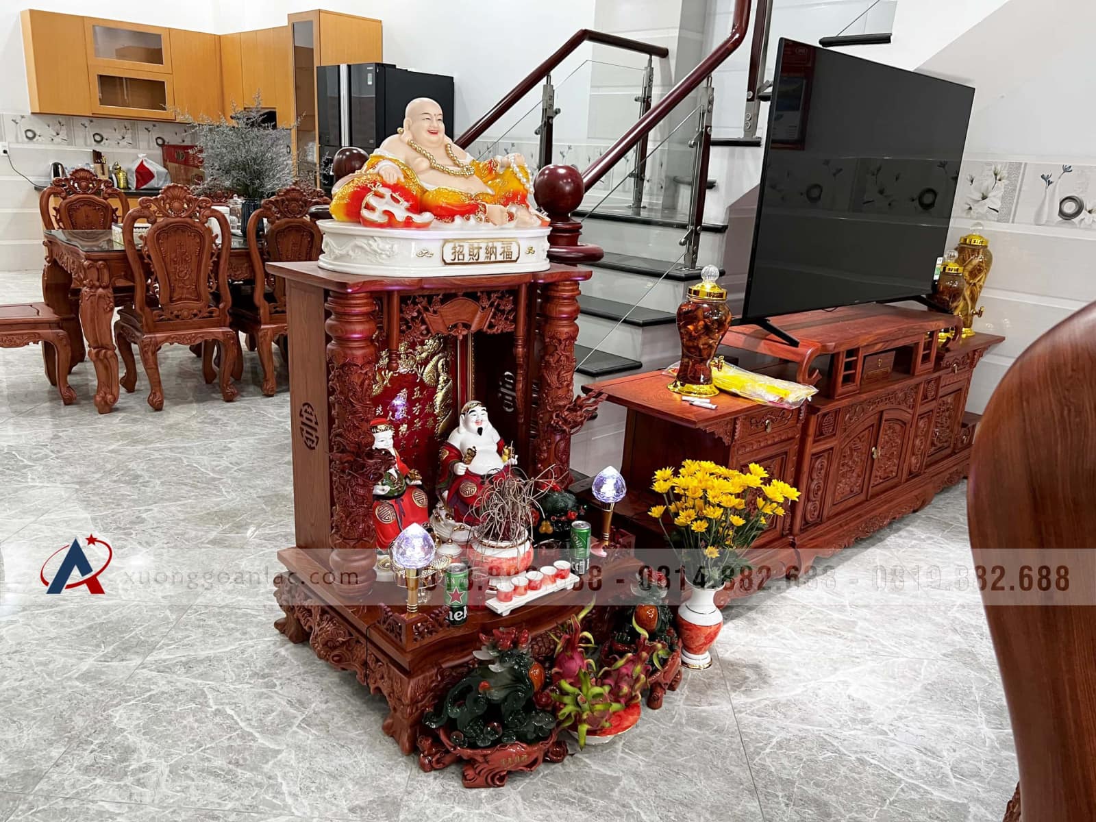 Ban thờ ông địa thần tài gỗ hương đá 22 Ban thờ ông địa thần tài gỗ hương đá đục tay