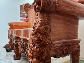 Bộ Hoàng gia nguyên khối V10 6 món cực khủng gỗ Hương Đá (bác Lâm, Hà Nội) 43 bàn ghế cao cấp mẫu hoàng gia cho đại gia