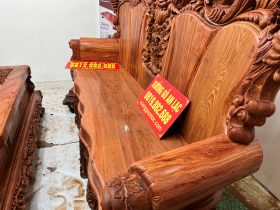 Bộ Hoàng gia nguyên khối V10 6 món cực khủng gỗ Hương Đá (bác Lâm, Hà Nội) 38 Bo Hoang gia nguyen khoi 6 mon go Huong Da sieu vip 24