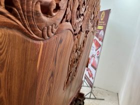 Bộ Hoàng gia nguyên khối V10 6 món cực khủng gỗ Hương Đá (bác Lâm, Hà Nội) 44 bộ ghế hoàng gia gỗ hương đá