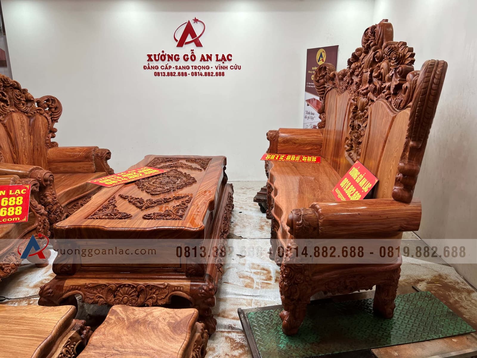 Bộ Hoàng gia nguyên khối V10 6 món cực khủng gỗ Hương Đá (bác Lâm, Hà Nội) 17 Bộ Hoàng gia nguyên khối V10 6 món cực khủng gỗ Hương Đá (bác Lâm, Hà Nội) - Ảnh 17