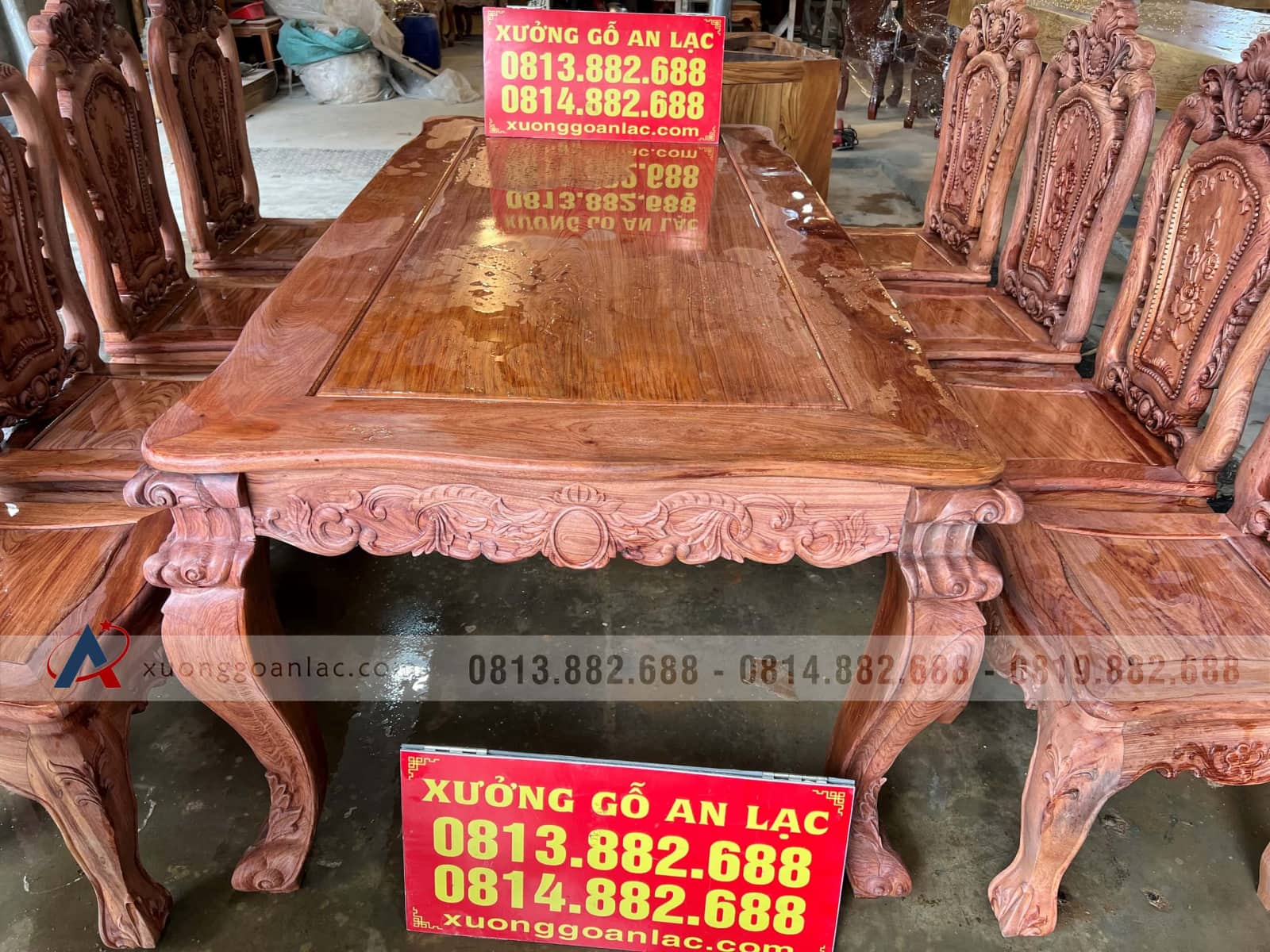 Bộ bàn ăn hoàng gia 8 ghế hồng hạt gỗ hương đá (Bác Vì, Ninh Bình) 25 bàn ăn gỗ hương đá cao cấp