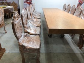 Bộ bàn ăn nguyên khối 14 ghế louis gỗ gõ đỏ cao cấp (Anh Tư, Hồ Chí Minh) 16 Bo ban an go do 14 ghe nguyen khoi anh Tu Ho Chi Minh 3