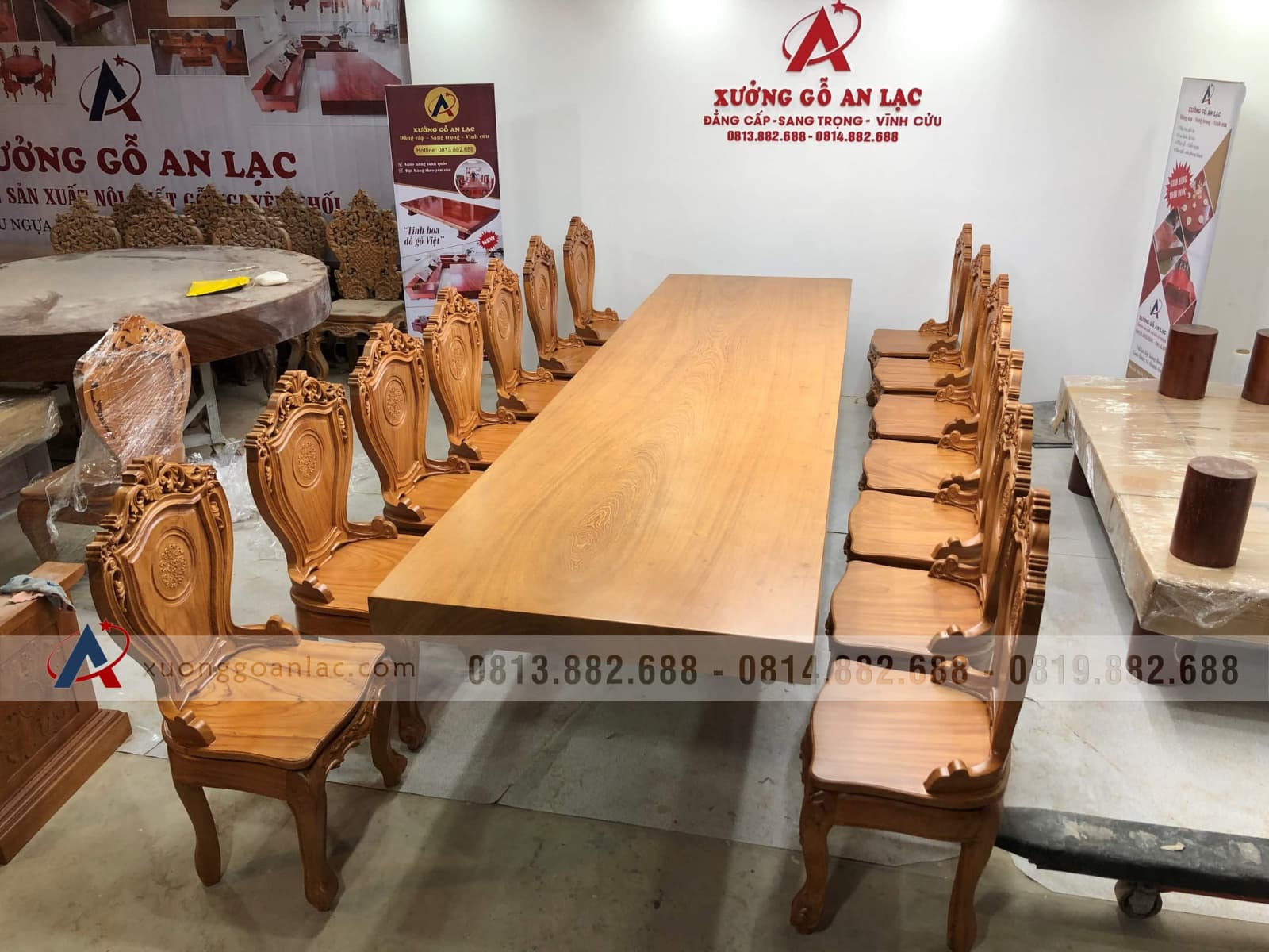 Bộ bàn ăn nguyên khối 14 ghế louis gỗ gõ đỏ cao cấp (Anh Tư, Hồ Chí Minh) 5 Bộ bàn ăn nguyên khối 14 ghế louis gỗ gõ đỏ cao cấp (Anh Tư, Hồ Chí Minh) - Ảnh 5