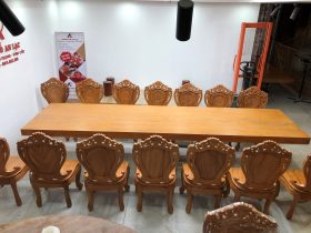 Bộ bàn ăn nguyên khối 14 ghế louis gỗ gõ đỏ cao cấp (Anh Tư, Hồ Chí Minh) 21 bàn ghế ăn nguyên khối gỗ gõ đỏ cao cấp