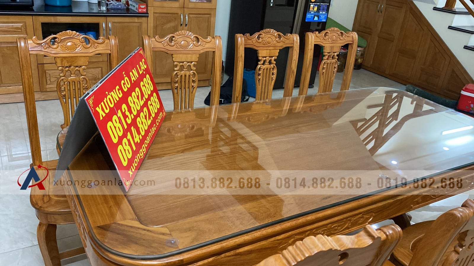 Bộ bàn ăn gõ đỏ 8 ghế cây đàn (Chị Thủy, Hà Nội) 7 mặt bàn gỗ gõ đỏ