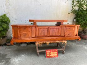 Kệ Tivi Kiểu Vát 2m4 gỗ Hương Đá