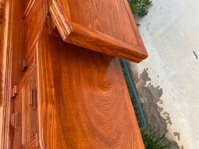 Kệ tivi kiểu vát trơn 2m4 gỗ Hương Đá (anh Minh, Hà Nội) 19 kệ tivi gỗ hương đá trơn nhẵn