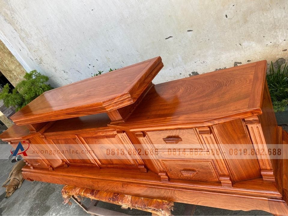 Kệ tivi kiểu vát trơn 2m4 gỗ Hương Đá (anh Minh, Hà Nội) 27 kệ tivi gỗ hương đá cao cấp