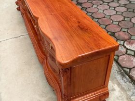 Kệ tivi Louis Hoàng Gia 2m62 nguyên khối gỗ Hương Đá (anh Lương, Nam Định) 16 kệ tivi gỗ hương đá