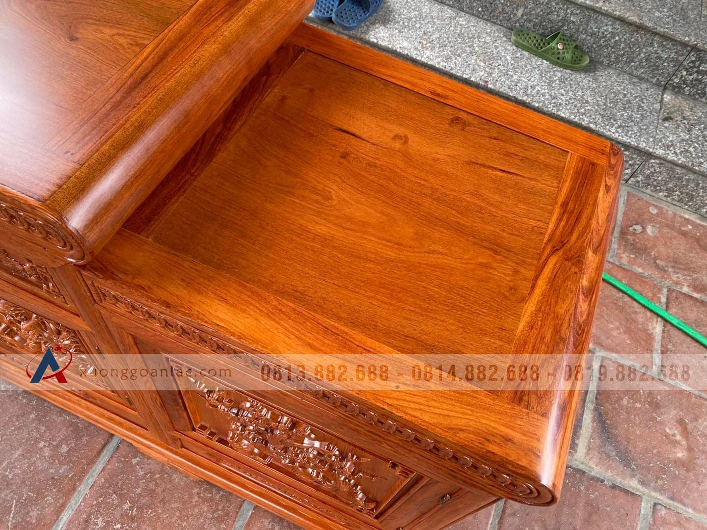 Kệ tivi mõ lồi siêu vip 2m37 gỗ Hương Đá (anh Duy, Vĩnh Phúc) 4 Kệ tivi mõ lồi siêu vip 2m37 gỗ Hương Đá (anh Duy, Vĩnh Phúc) - Ảnh 4