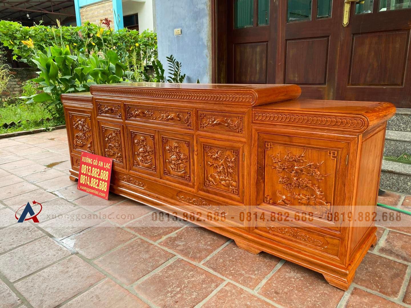 Kệ tivi mõ lồi siêu vip 2m37 gỗ Hương Đá (anh Duy, Vĩnh Phúc) 41 kệ tivi gỗ hương đá cao cấp