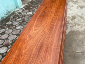 Kệ sofa nguyên khối 3 tấm 2 ngăn kéo gỗ hương đá (anh Hội, Hà Nội) 14 kệ tivi phẳng gỗ hương đá