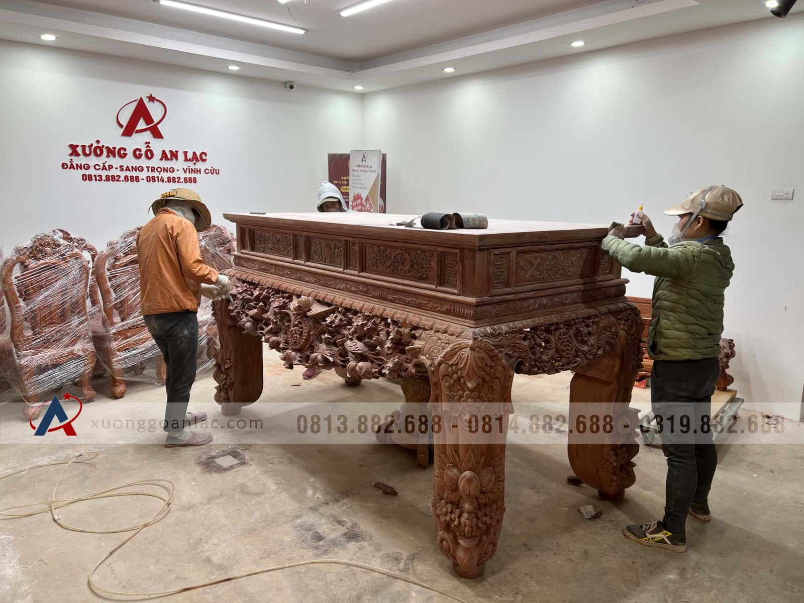 Sập thờ Mai Điểu chân 24 - 217x107x127cm (Bác Tư - Sài Gòn) 7 sập thờ gỗ gõ đỏ đục mai điểu cao cấp