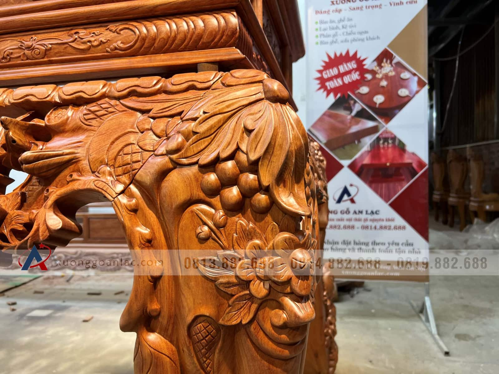 Sập thờ Mai Điểu chân 24 - 217x107x127cm (Bác Tư - Sài Gòn) 18 Sập thờ Mai Điểu chân 24 - 217x107x127cm (Bác Tư - Sài Gòn) - Ảnh 18