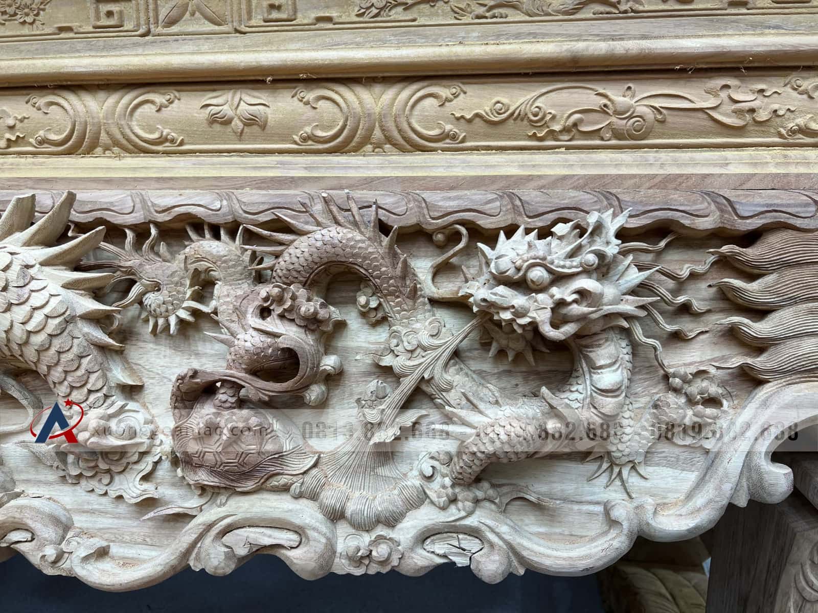 Nguyên mộc sập thờ Tứ Linh chân 25 gỗ Gõ Đỏ 217x107x127cm giao Hải Dương 55 sập thờ gỗ gõ đỏ cao cấp