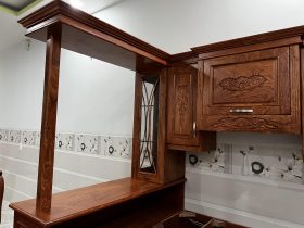 Tủ bếp gỗ hương đá (anh Quân, Bình Dương) 29 tủ bếp gỗ hương đá tự nhiên đẹp nhất