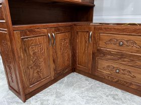 Tủ bếp gỗ hương đá (anh Quân, Bình Dương) 20 tủ bếp gỗ hương đá tự nhiên cao cấp nhất năm 2022
