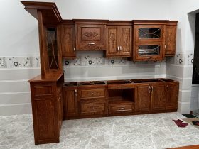Tủ bếp gỗ hương đá (anh Quân, Bình Dương) 22 tủ bếp cao cấp gỗ hương đá tự nhiên