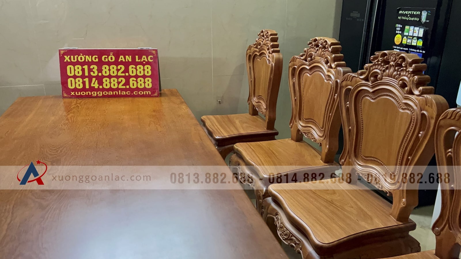 Bộ bàn ăn nguyên khối và 10 ghế louis hoa lá tây (Anh Vũ, Đông Anh, Hà Nội) 32 Bộ bàn ăn nguyên khối và 10 ghế louis hoa lá tây (Anh Vũ, Đông Anh, Hà Nội) - Ảnh 32