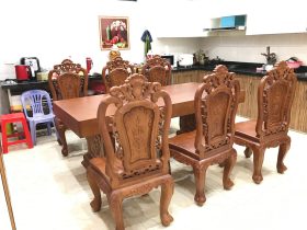 Bộ bàn ăn nguyên khối 6 ghế hồng hạt gỗ gõ đỏ (Bác Giang, Thanh Hóa) 7 bộ bàn ăn 6 ghế gỗ gõ đỏ cao cấp