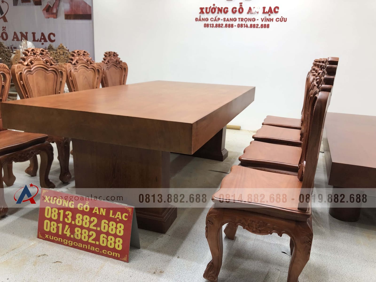 Bộ bàn ăn gỗ gõ đỏ 8 ghế louis hoa lá tây gỗ hương đá (Anh Trường, Phú Thọ) 47 bàn ăn 8 ghế gỗ gõ đỏ vip
