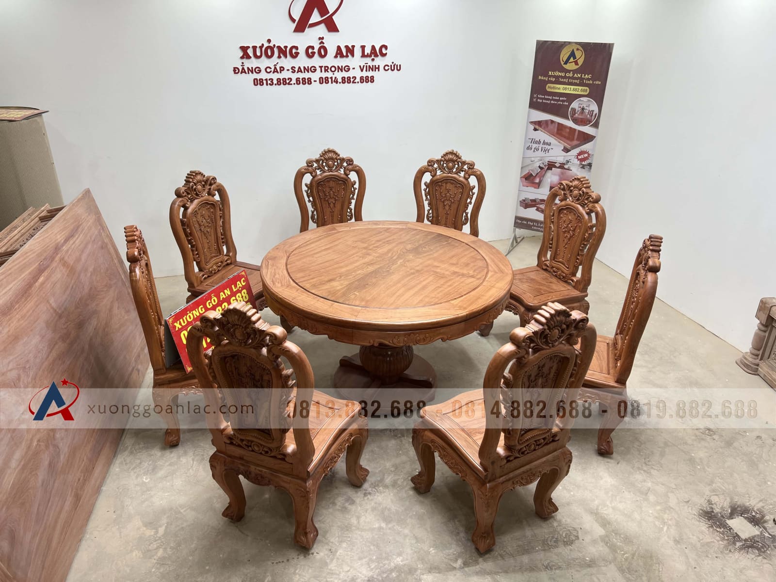 Bộ bàn ăn tròn gỗ hương đá 8 ghế louis hồng hạt (Bác Lai, Hà Nội) 46 Bộ bàn ăn tròn gỗ Hương Đá 8 ghế louis hồng hạc