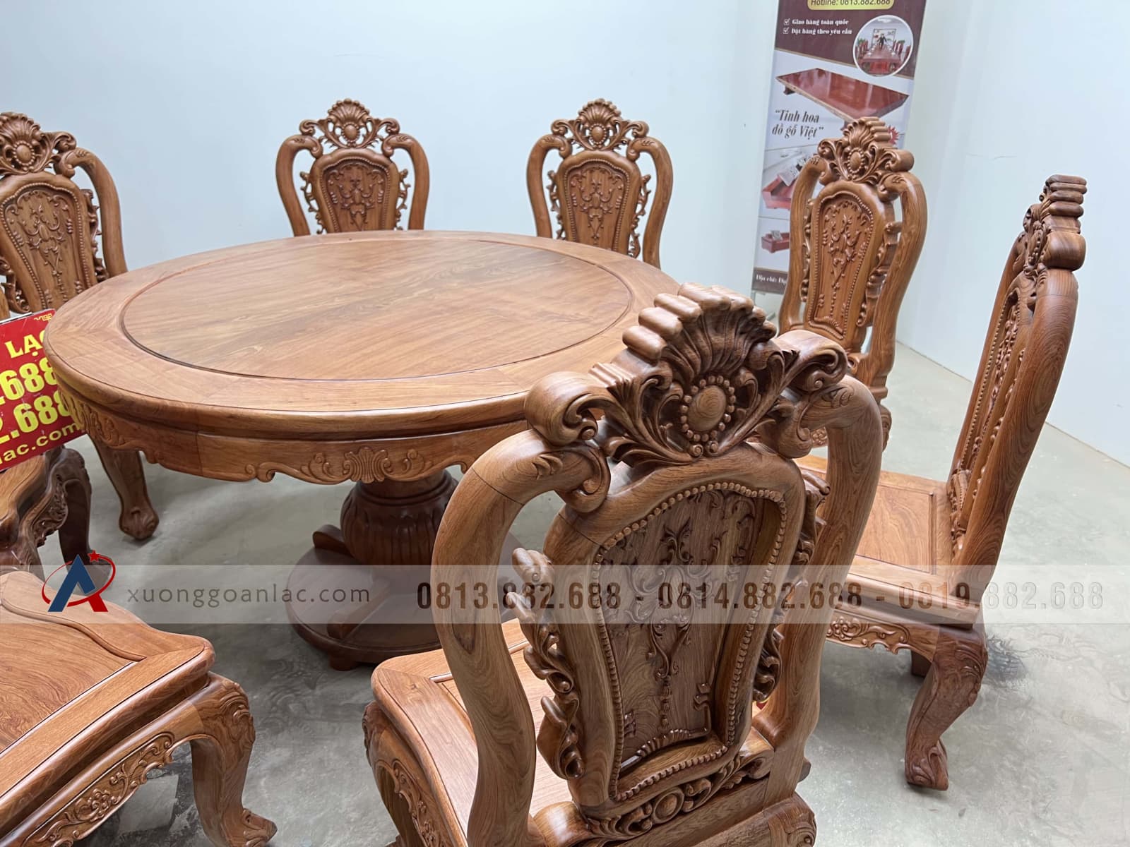 Bộ bàn ăn tròn gỗ hương đá 8 ghế louis hồng hạt (Bác Lai, Hà Nội) 4 Bộ bàn ăn tròn gỗ hương đá 8 ghế louis hồng hạt (Bác Lai, Hà Nội) - Ảnh 4