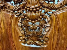 bàn ghế phòng khách mẫu hoàng gia