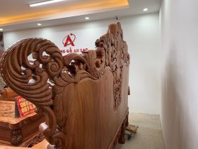 bàn ghế hoàng gia đục hai mặt kênh bong sắc nét