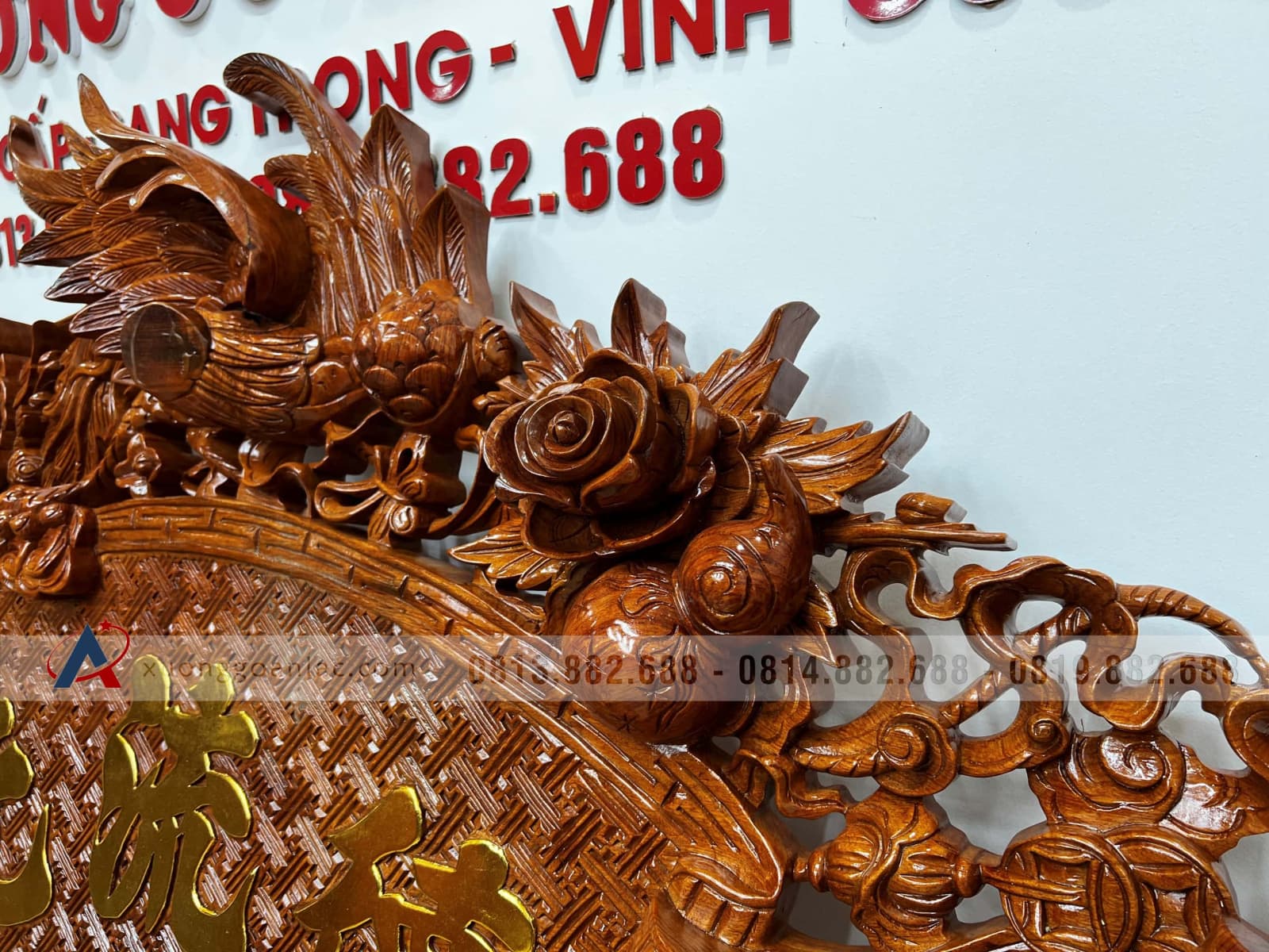 Bộ cuốn thư câu đối gỗ hương đá (bác Lâm - Thạch Thất, Hà Nội) 10 Bộ cuốn thư câu đối gỗ hương đá (bác Lâm - Thạch Thất, Hà Nội) - Ảnh 10