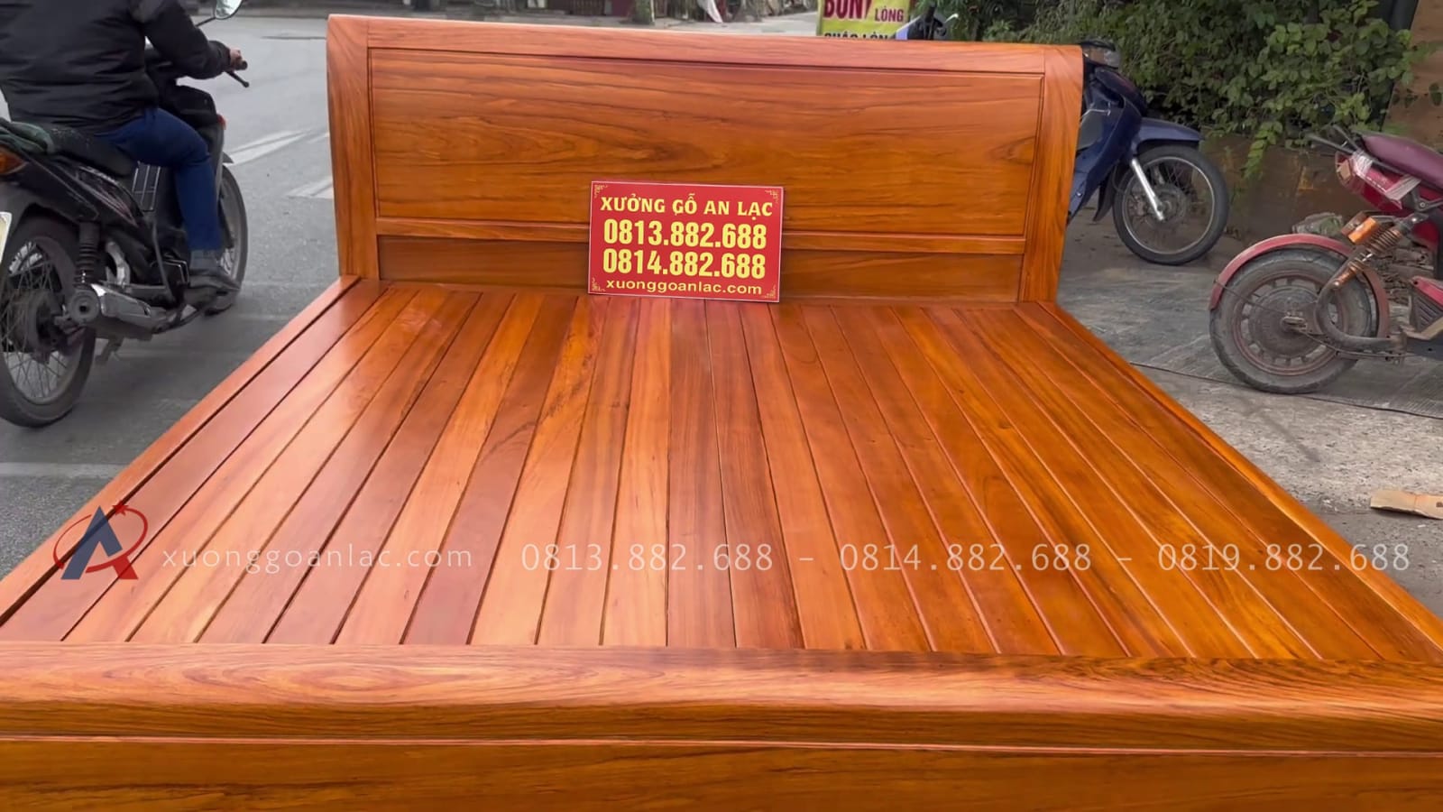 Giường 1m8 x 2m trơn hoàn thiện màu gõ sáng Giao Hà Đông 11 mẫu giường ngủ gỗ gõ đỏ