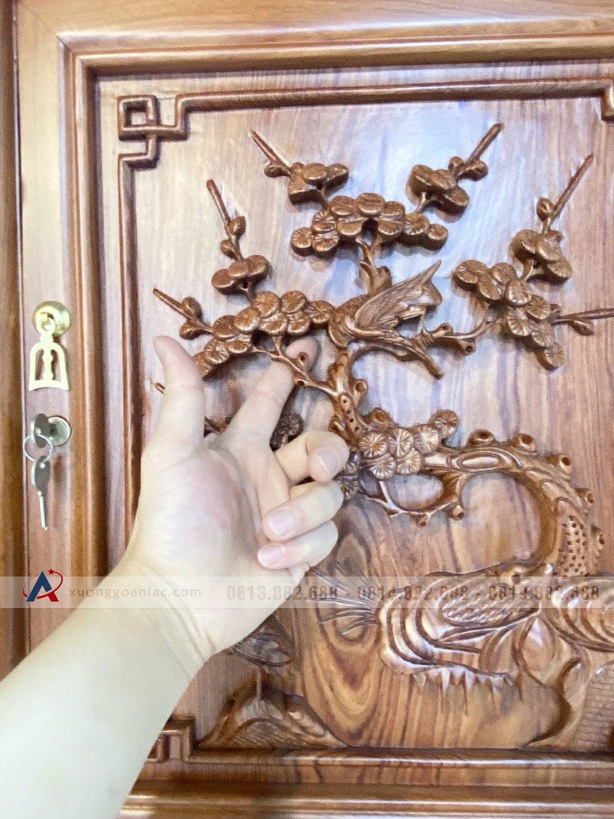 Kệ tivi cột nho con sóc 2m8 gỗ Hương Đá (anh Bằng, Bắc Ninh) 7 Kệ tivi cột nho con sóc 2m8 gỗ Hương Đá (anh Bằng, Bắc Ninh) - Ảnh 7