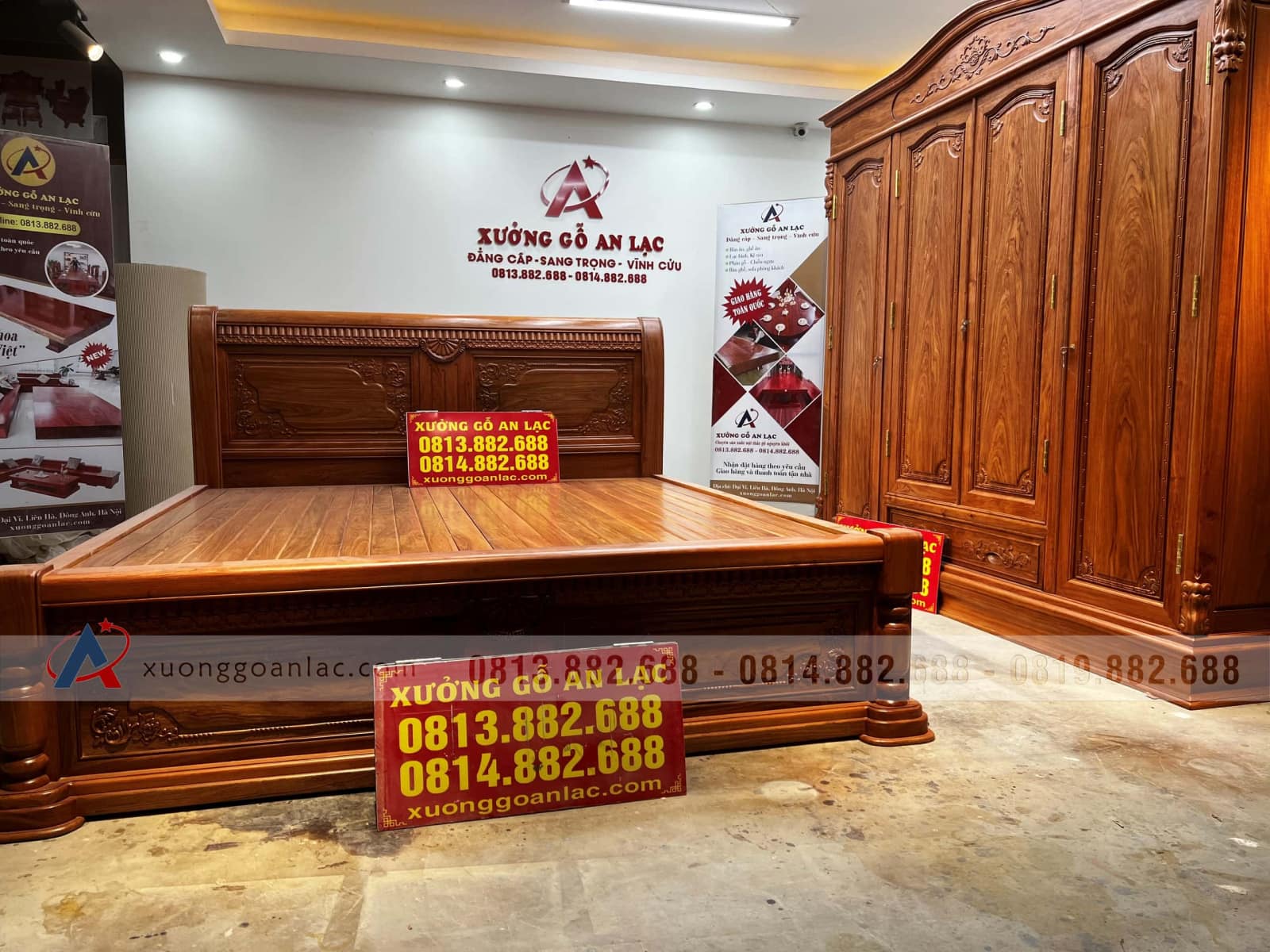 Tủ quần áo 3 buồng 4 cánh gỗ hương đá 2 Tủ quần áo 3 buồng 4 cánh gỗ hương đá - Ảnh 2