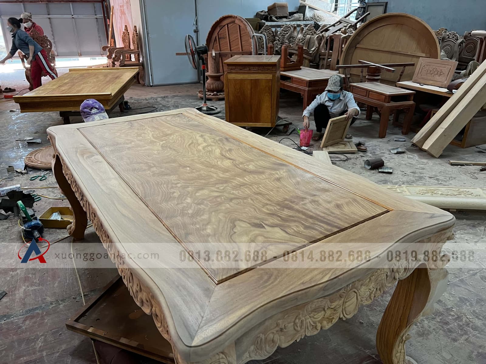 Bộ bàn ăn hoàng gia 10 ghế hồng hạt đục hai mặt gỗ gõ đỏ cao cấp hàng mộc (Anh Thuyết, Hà Nội) 18 Bộ bàn ăn hoàng gia 10 ghế hồng hạt đục hai mặt gỗ gõ đỏ cao cấp hàng mộc (Anh Thuyết, Hà Nội) - Ảnh 18