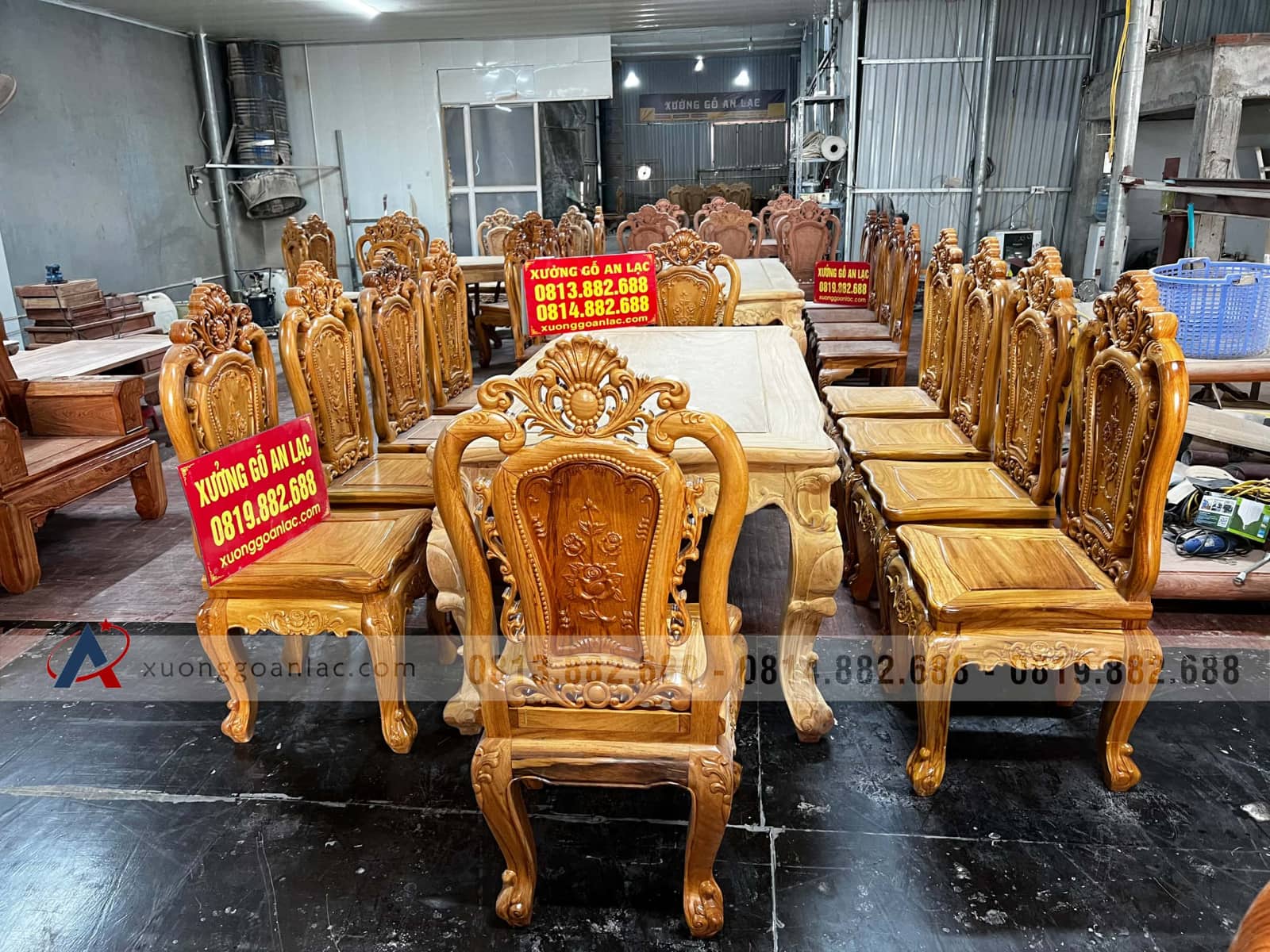 Bộ bàn ăn hoàng gia 10 ghế hồng hạt đục hai mặt gỗ gõ đỏ cao cấp hàng mộc (Anh Thuyết, Hà Nội) 40 Bàn ăn Hoàng gia 10 ghế Hồng Hạt