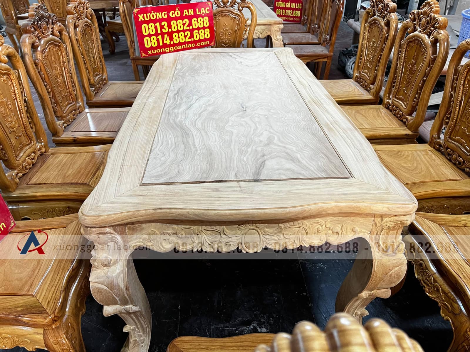Bộ bàn ăn hoàng gia 10 ghế hồng hạt đục hai mặt gỗ gõ đỏ cao cấp hàng mộc (Anh Thuyết, Hà Nội) 6 Bộ bàn ăn hoàng gia 10 ghế hồng hạt đục hai mặt gỗ gõ đỏ cao cấp hàng mộc (Anh Thuyết, Hà Nội) - Ảnh 6