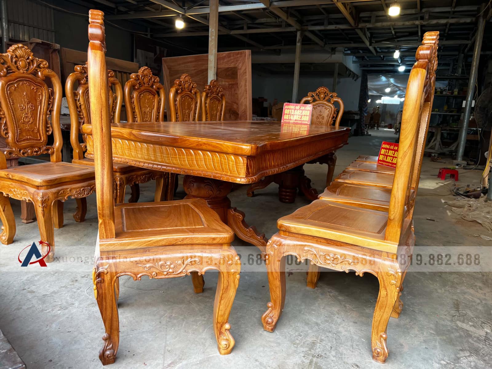 Bộ bàn ăn chữ nhật 12 ghế hồng hạt gỗ gõ đỏ cao cấp cực sang 14 Bộ bàn ăn chữ nhật 12 ghế hồng hạt gỗ gõ đỏ cao cấp cực sang - Ảnh 14