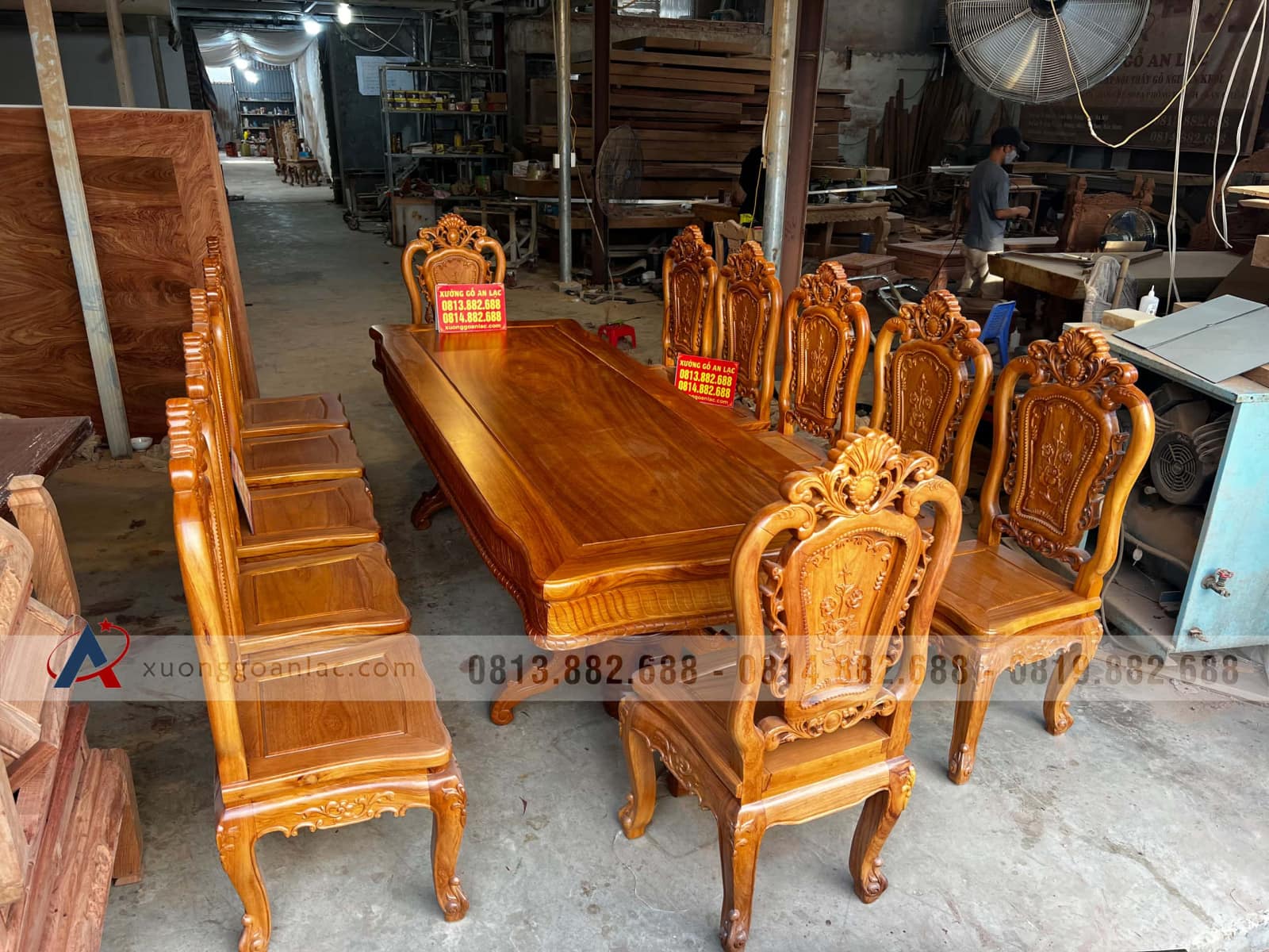Bộ bàn ăn chữ nhật 12 ghế hồng hạt gỗ gõ đỏ cao cấp cực sang 40 Bàn ăn chữ nhật 12 ghế hồng hạt gỗ gõ đỏ cao cấp