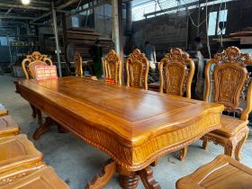 Bộ bàn ăn chữ nhật đục sen dẹo và 10 ghế louis hoa hồng gỗ gõ đỏ (Anh Khiêm, Quảng Bình) 21 Ban an chu nhat duc sen deo va 10 ghe louis hoa hong go go do 5