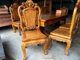 Bộ bàn ăn chữ nhật đục sen dẹo và 10 ghế louis hoa hồng gỗ gõ đỏ (Anh Khiêm, Quảng Bình) 25 ghế ăn louis hồng hạt gỗ gõ đỏ tự nhiên