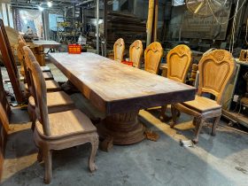 Bàn ăn nguyên khối gõ đỏ 300x90x15cm và 10 ghế hoa cúc (Anh Hiếu, Hà Nội) 15 bàn ghế ăn gỗ gõ đỏ cao cấp