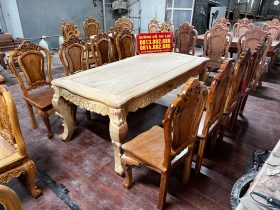 Bàn ăn hoàng gia 8 ghế hồng hạt tự trơn