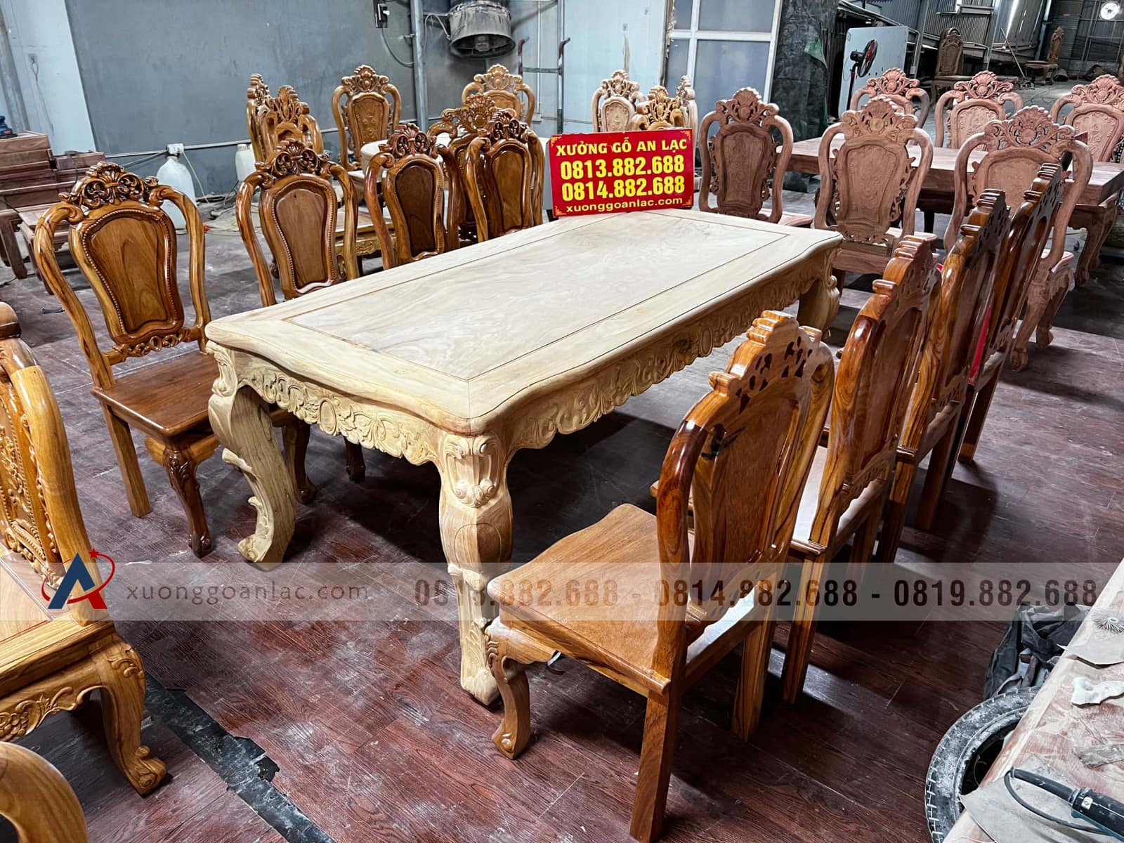Bộ bàn ăn louis hoàng gia 8 ghế hồng hạt tựa trơn 20 Bàn ăn hoàng gia 8 ghế hồng hạt tự trơn