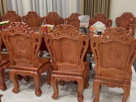 Bộ bàn ăn nguyên khối gỗ hương đá 12 ghế Louis hoàng gia (Cô Hà, Hà Nội) 27 bàn ghế ăn gỗ hương đá cao c