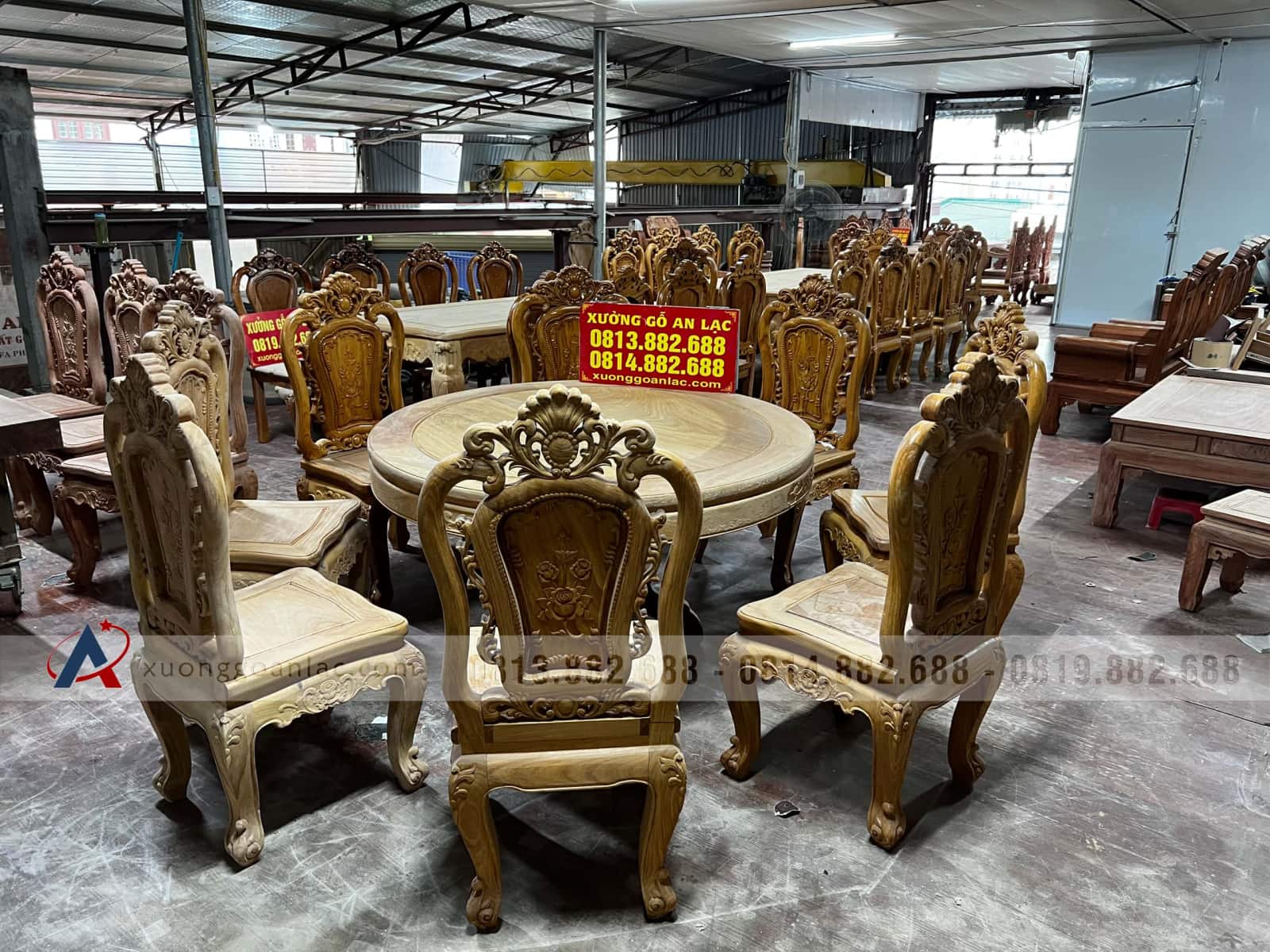 Bộ bàn ăn tròn 8 ghế louis hồng hạt gỗ gõ đỏ mẫu vip 32 Mẫu bàn ăn 8 ghế gỗ gõ đỏ mẫu louis hoàng gia