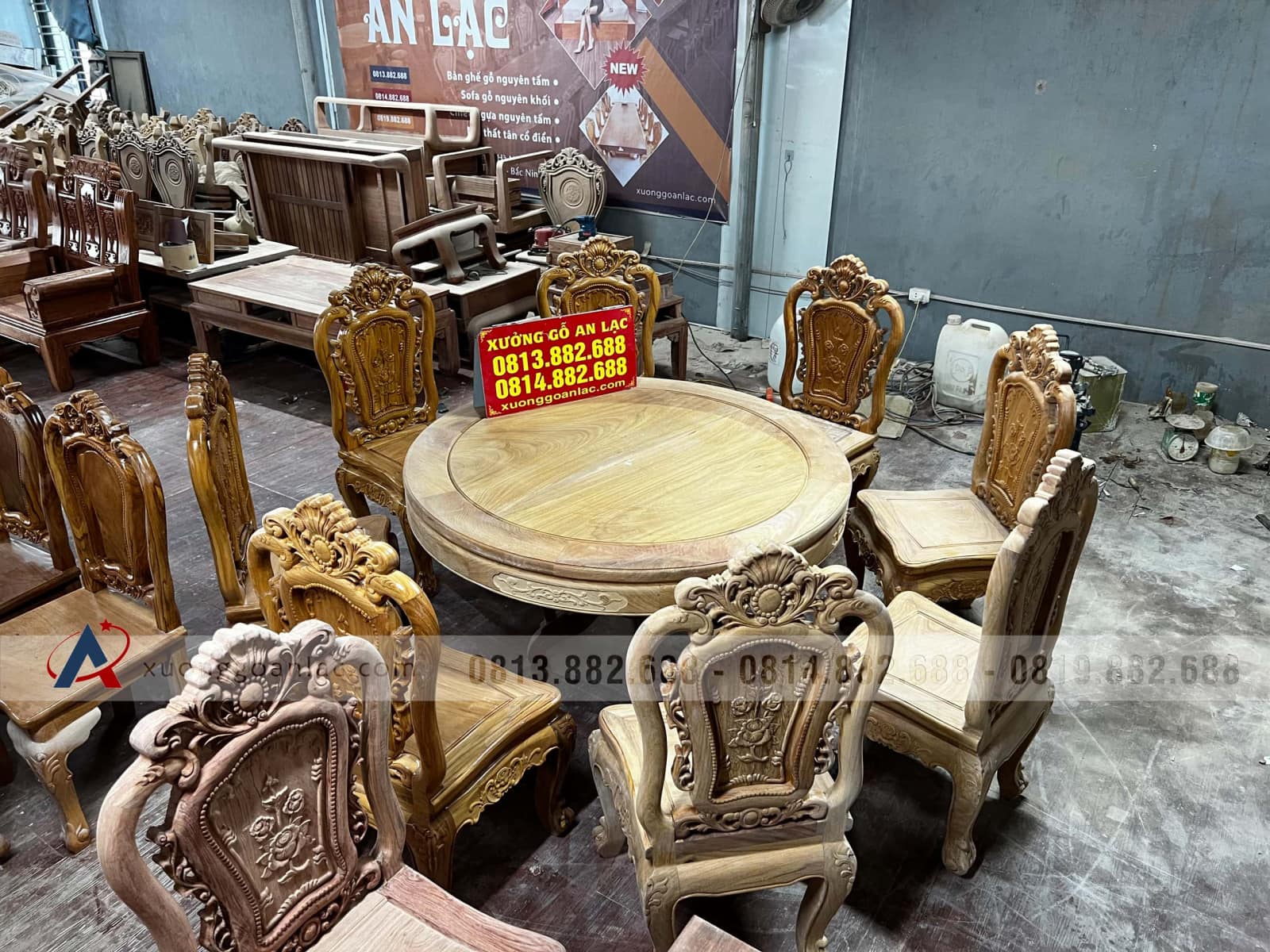 Bộ bàn ăn tròn 8 ghế louis hồng hạt gỗ gõ đỏ mẫu vip 4 Bộ bàn ăn tròn 8 ghế louis hồng hạt gỗ gõ đỏ mẫu vip - Ảnh 4