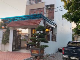 Bộ bàn ăn tròn khung ván và 8 ghế hồng hạt gỗ gõ đỏ cao cấp (Anh Bảo, Hà Nội) 19 nhà khách hàng mua bàn ghế ăn của An Lạc