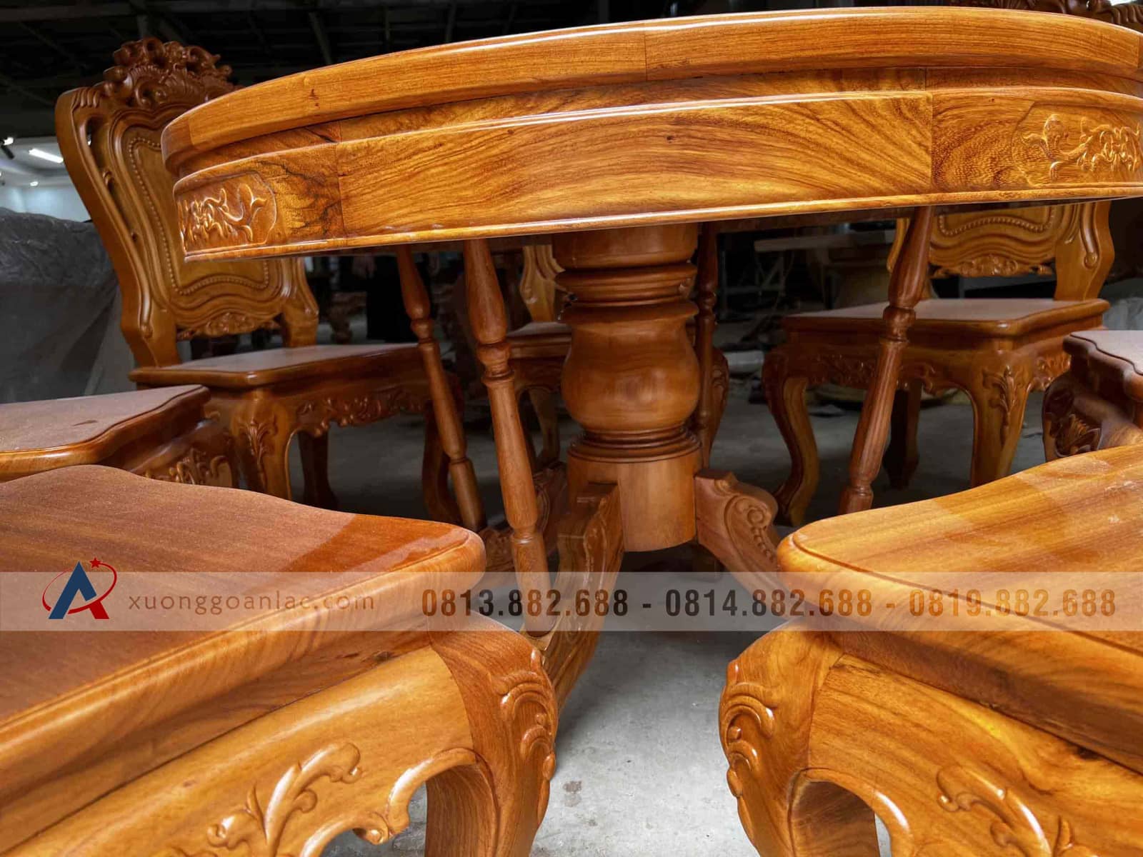 Bộ bàn ăn tròn đường kính 1m17 và 6 ghế gỗ louis gõ đỏ cao cấp (Anh Lĩnh, Bắc Giang) 20 bàn ăn tròn gỗ gõ đỏ cao cấp