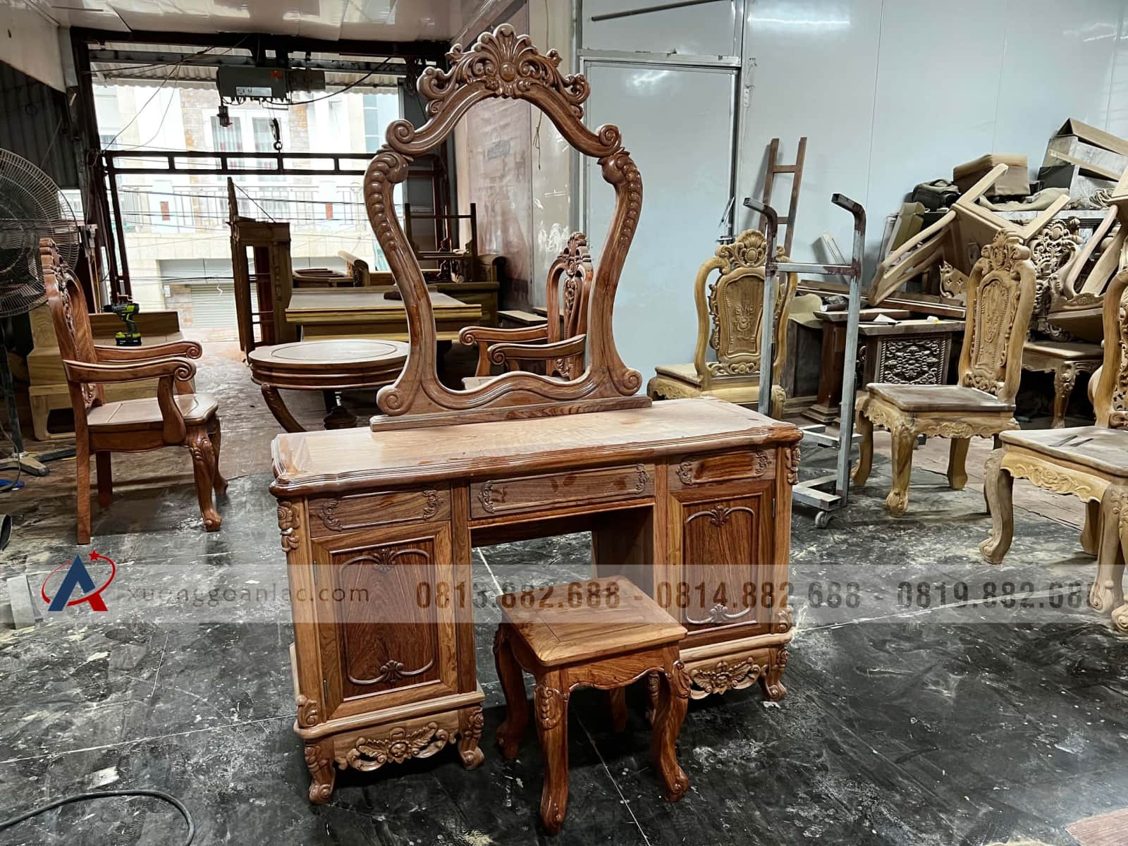 Bàn trang điểm Hoàng gia gỗ hương đá (anh Hải Lý, Thái Nguyên) 42 nguyên mộc bàn trang điểm hoàng gia gỗ gõ đỏ